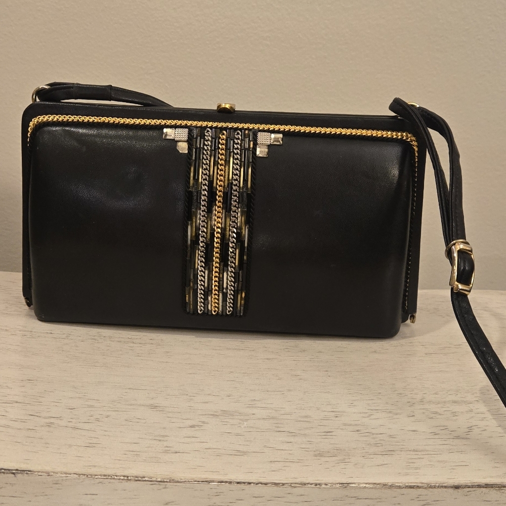 80s Authentic Geniune Leather Coccinella Black Crossbody Kiss Lock Purse Vintage